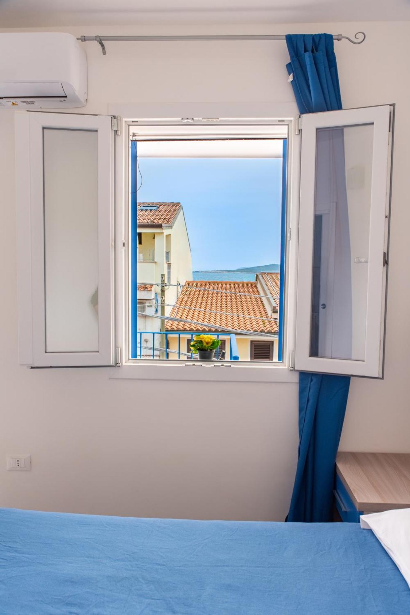 Bed & Blu Hotel La Caletta Luaran gambar