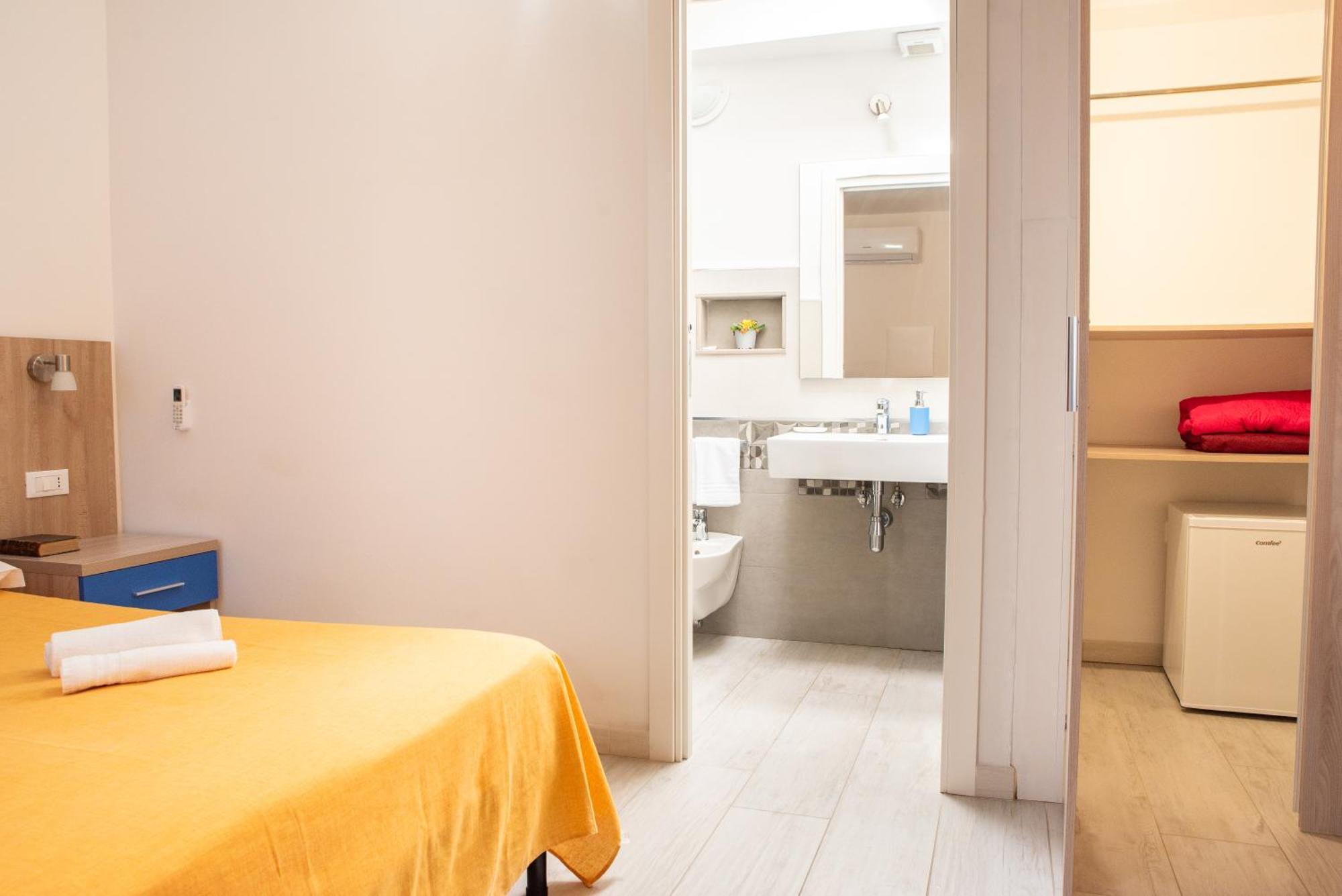 Bed & Blu Hotel La Caletta Luaran gambar