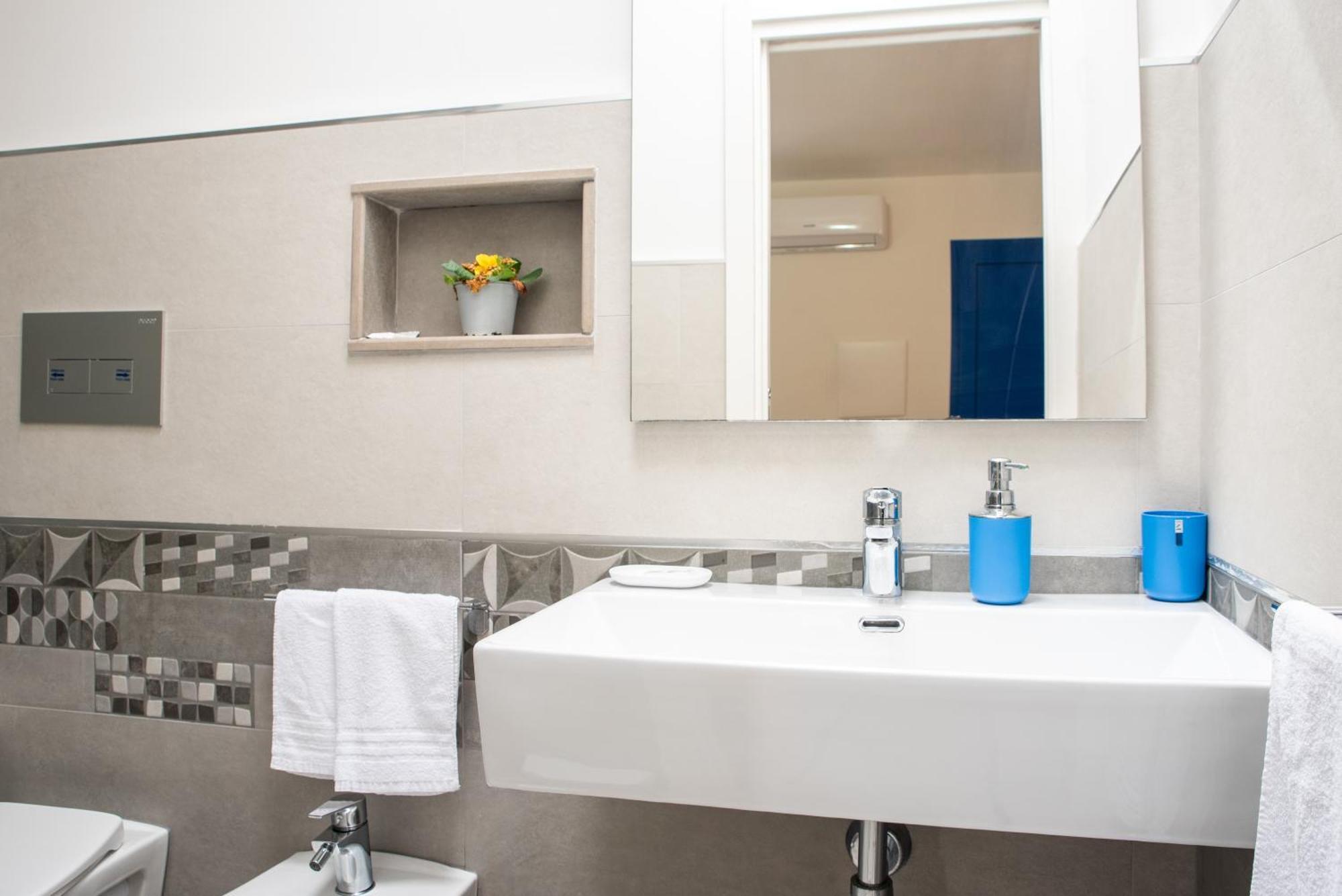 Bed & Blu Hotel La Caletta Luaran gambar